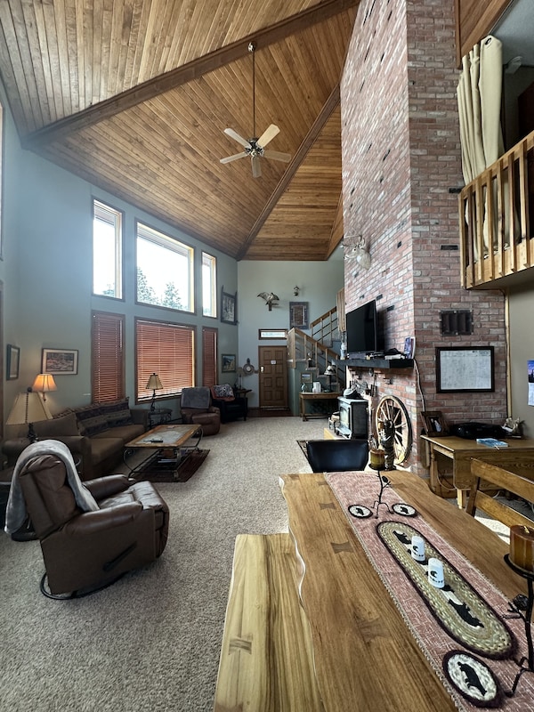 Cozy Mountain Home. 360 Mountain Views. Walking Distance To Nat'l Forest Trails. - Westcliffe, CO