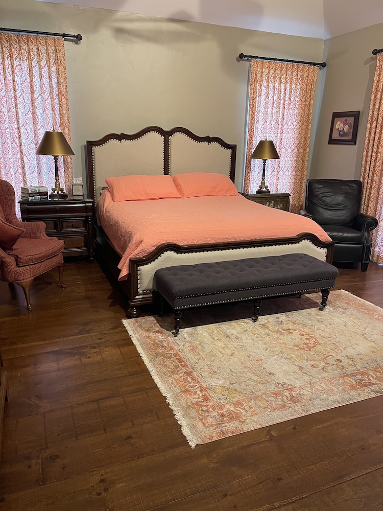 Guest House On 30 Acres - Strafford, MO