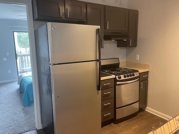 Beautiful Apartment In University City - Concord, NC