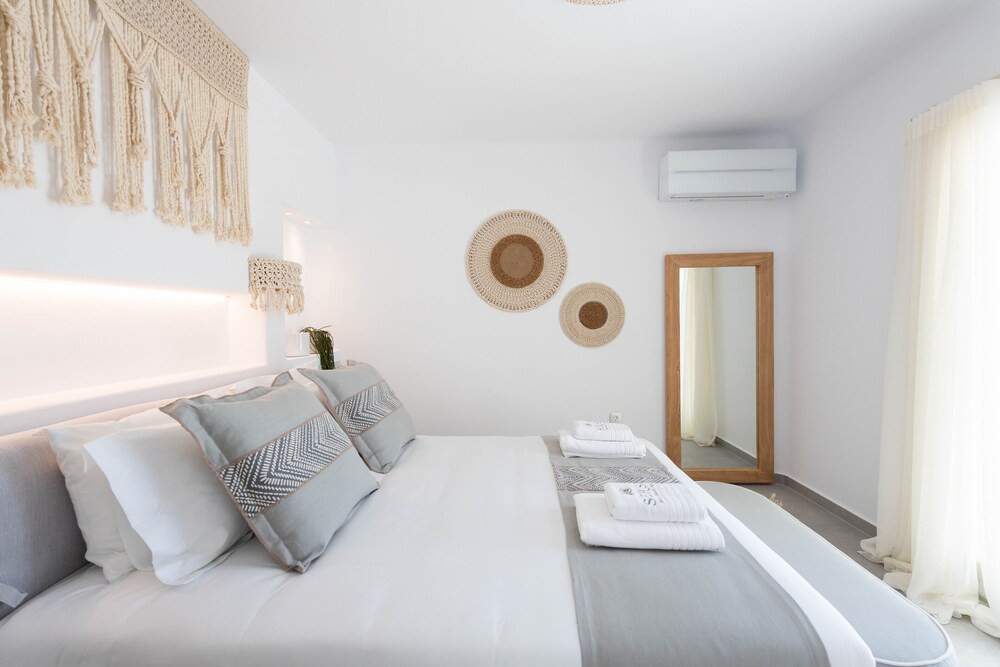 Sersi Honeymoon Suite With Private Pool - パロス島