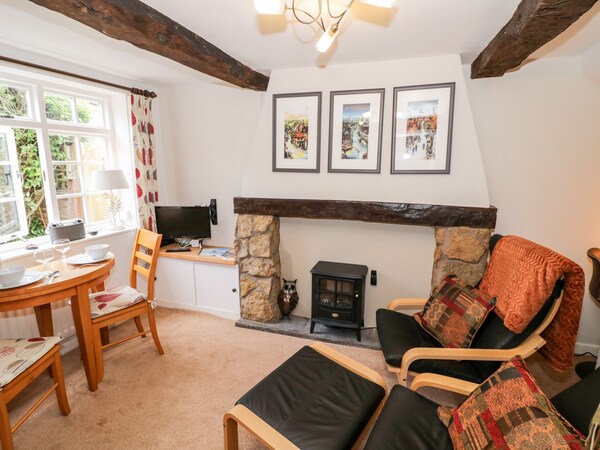 Hock-tide Cottage, Pet Friendly, With A Garden In Kenilworth - Coventry