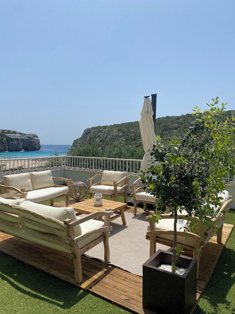 Osprey Menorca Hotel - メノルカ島