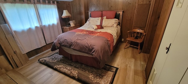Rustic Home On 77 Acres. Univ. Of Idaho And Wsu Within 45 Min. Drive. - アイダホ州