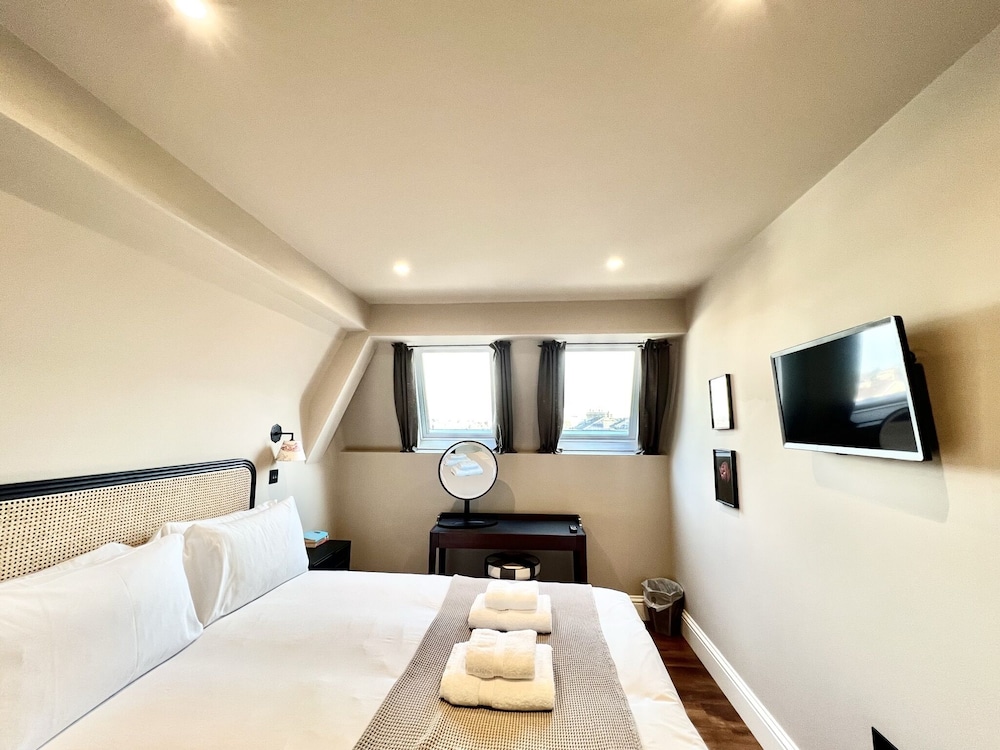 Redland Suites - Apartment 7 - Clifton