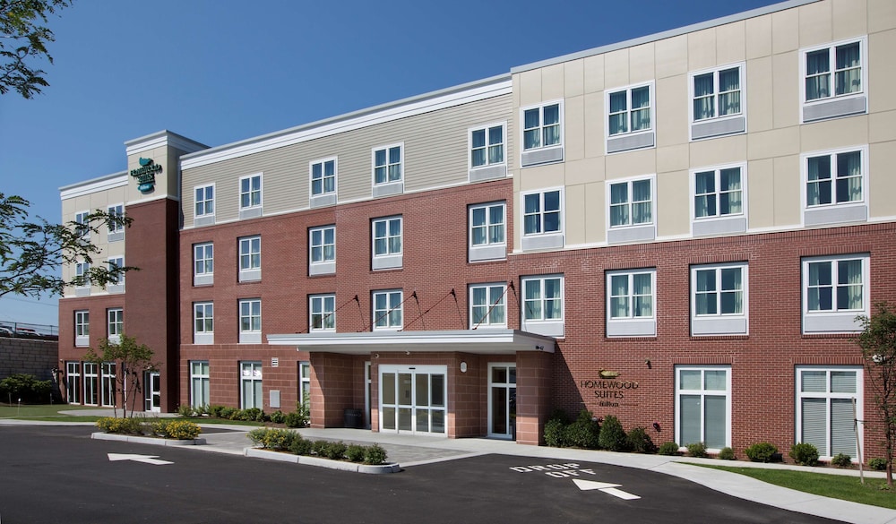 Homewood Suites by Hilton Newport-Middletown - Newport