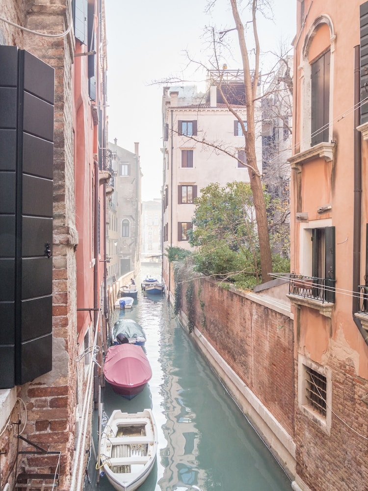 San Polo Canal View Apartments - Lido di Venezia