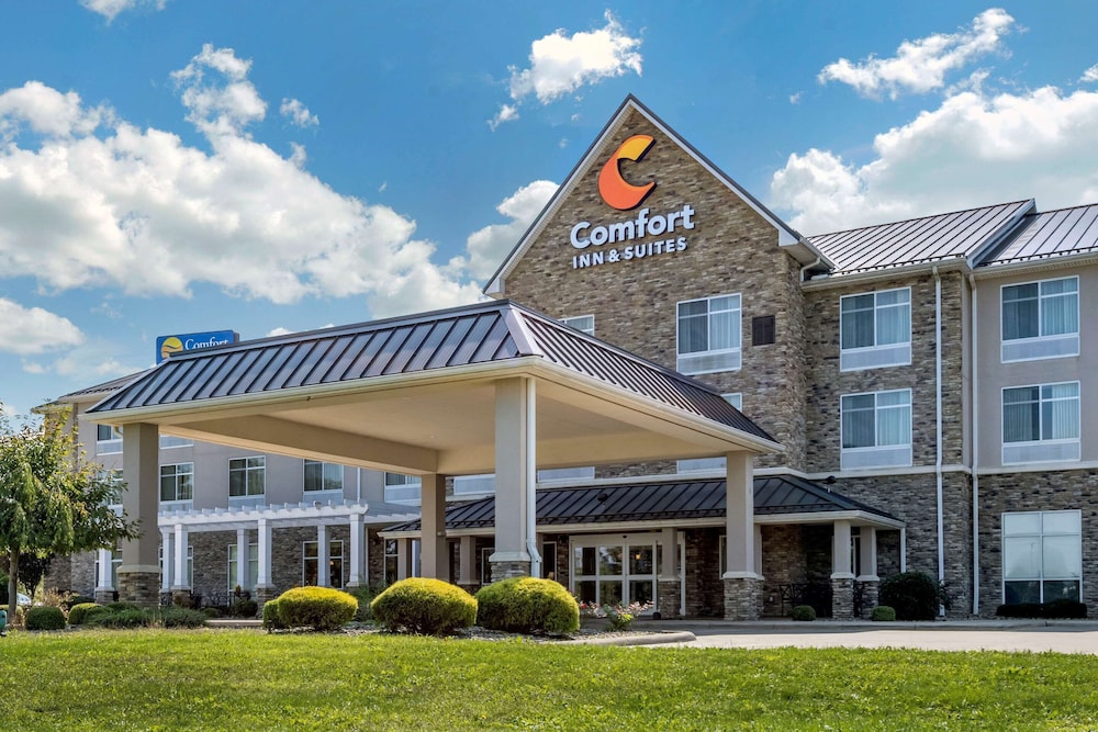 Comfort Inn & Suites - Bolivar, OH