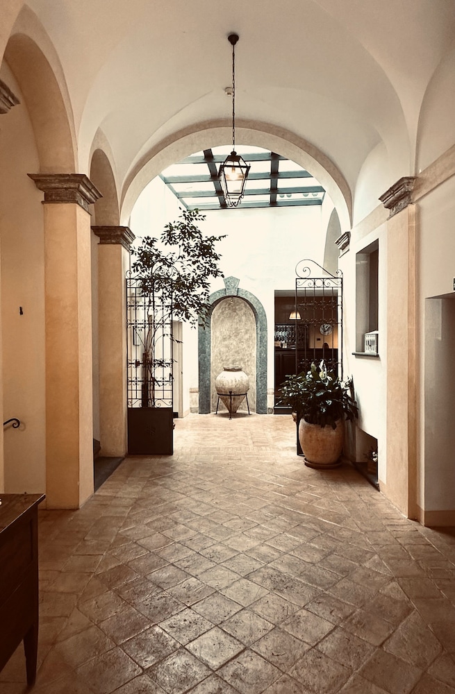 Hotel Palazzo Piccolomini - Orvieto