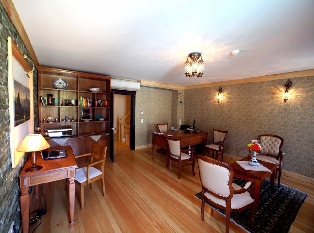Lalinn Hotel - Marmara Region