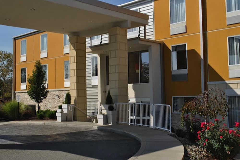 Holiday Inn Express Pittsburgh - Munhall, An Ihg Hotel - Monroeville