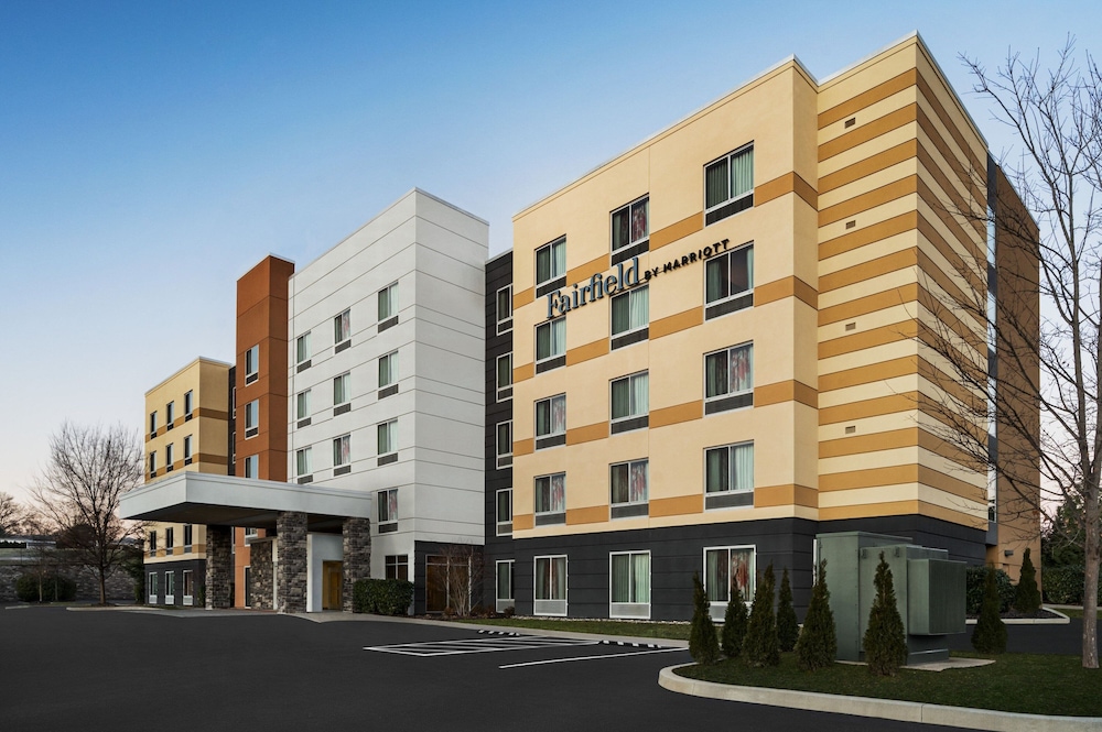 Fairfield Inn & Suites By Marriott Hershey Chocolate Avenue - Hershey, PA