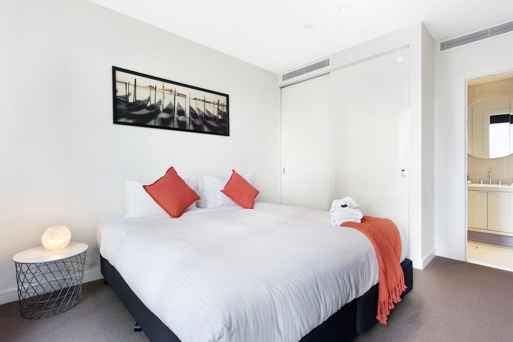 Modern Apartment - Southbank - Melbourne