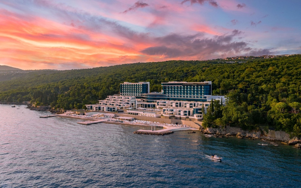 Hilton Rijeka Costabella Beach Resort & Spa - Istrie Peninsula