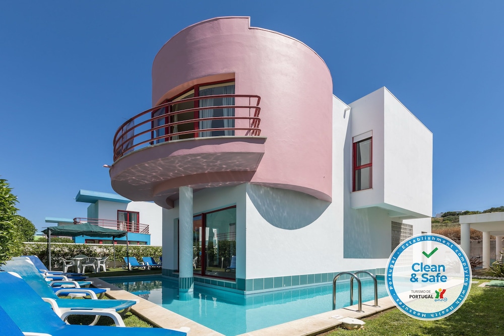 Villa With Private Pool, Garden, Terrace And Marina View - Faro District