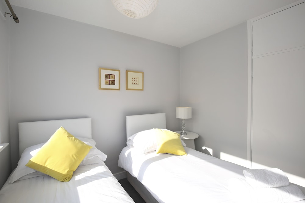 Oxford House Next To Blenheim, Airport, Cotswold, Bicester - Oxford