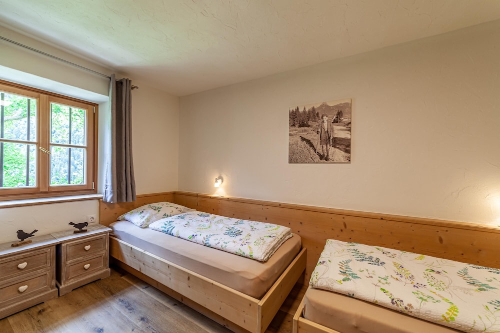 Apartment “Familienwohnung” In “Schildhof Ebion” With Mountain View, Wi-fi & Garden - Plan