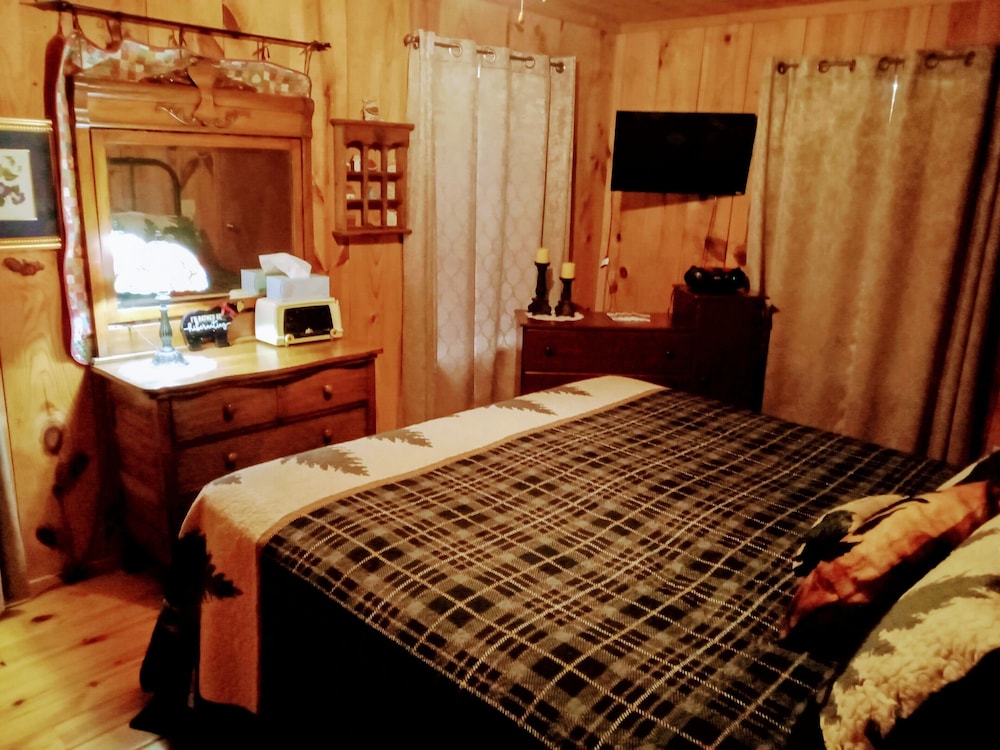Stunning  Cabin. On A Mountain Ridge! Perfect Vacation Getaway For All Ages! - Arkansas