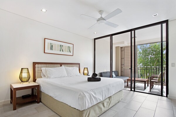 Palm Cove Private Penthouse 422-423 - Clifton Beach