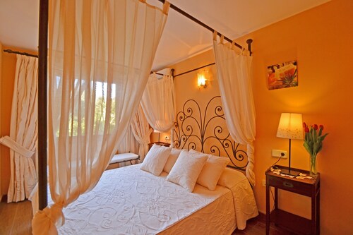 Holiday Home “Villa Bienestar” With Mountain View, Pool, Garden, Terraces & Wifi; Parking Available - El Toro