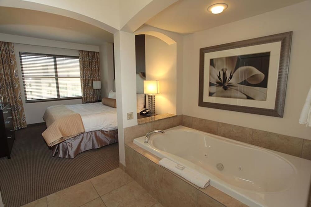 Ces - Resort Condo For 4 Or 8 Guests In 2 Units , Free Wifi, Free Pkg - Las Vegas