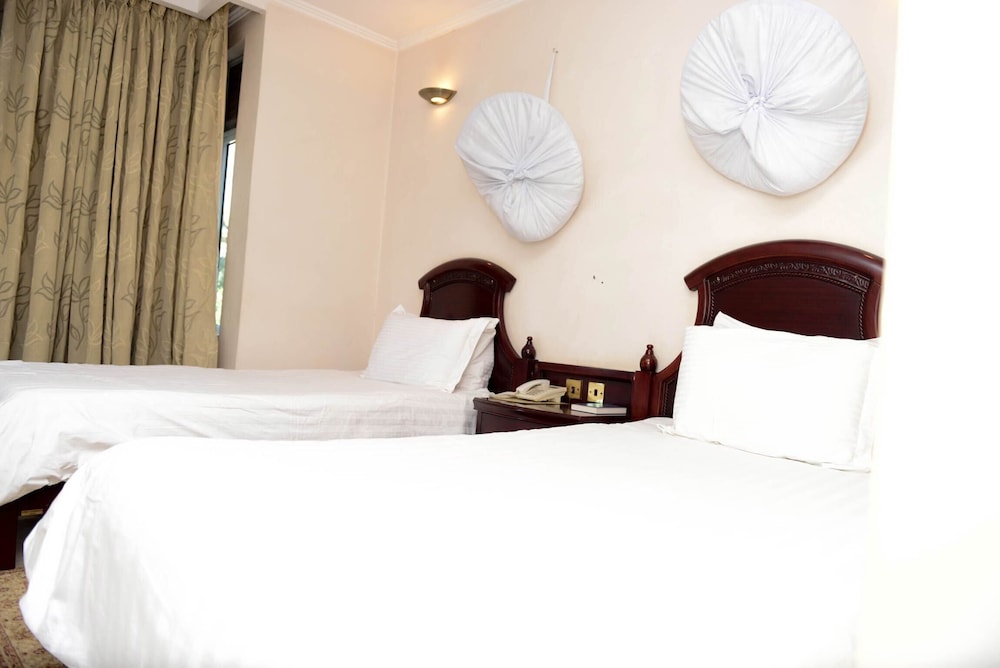 You Will Have A Wonderful Experience Wail Stay In This Twin Room - Kigali