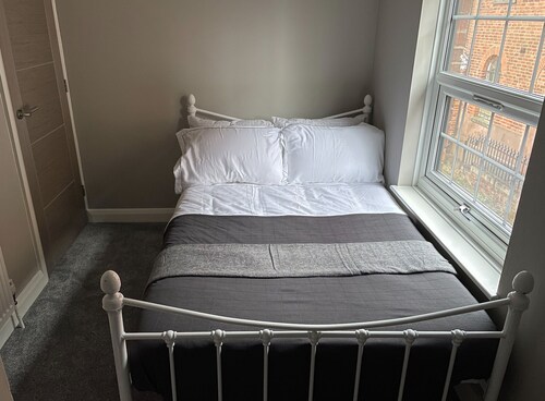 Silver Stag Properties- Spacious 3 Double Bed, Fast Wifi, 50 Inch Tv - Aeropuerto de East Midlands (EMA)