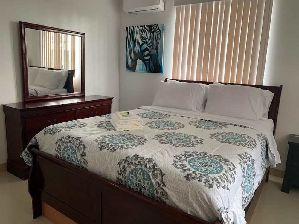 3 Bedroom Private Home With Free Wifi And Free Parking - Guam