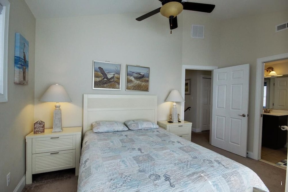 Just Lovely. 3 Br Townhouse @16th St Is An Ez Walk To The Beach And Boards. - Ocean City, MD