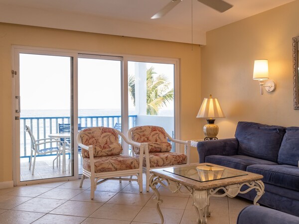 Deluxe Family Villa With Ocean Views On World Famous Paradise Island By Redawning - Nassau