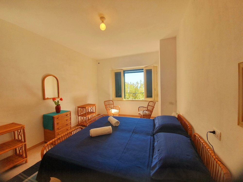 Apartment A Stone's Throw From The Sea - Cala Gonone