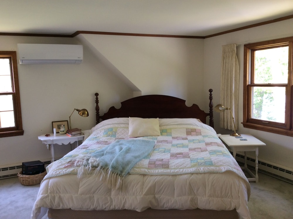 Sweet Three Bedroom Cape On Peaceful Cove - Moose Point State Park, Searsport