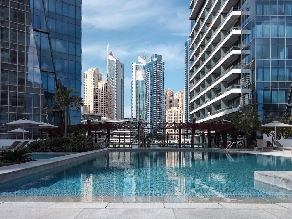 Sleek And Vibrant 1br With Marina Views! - Vereinigte Arabische Emirate