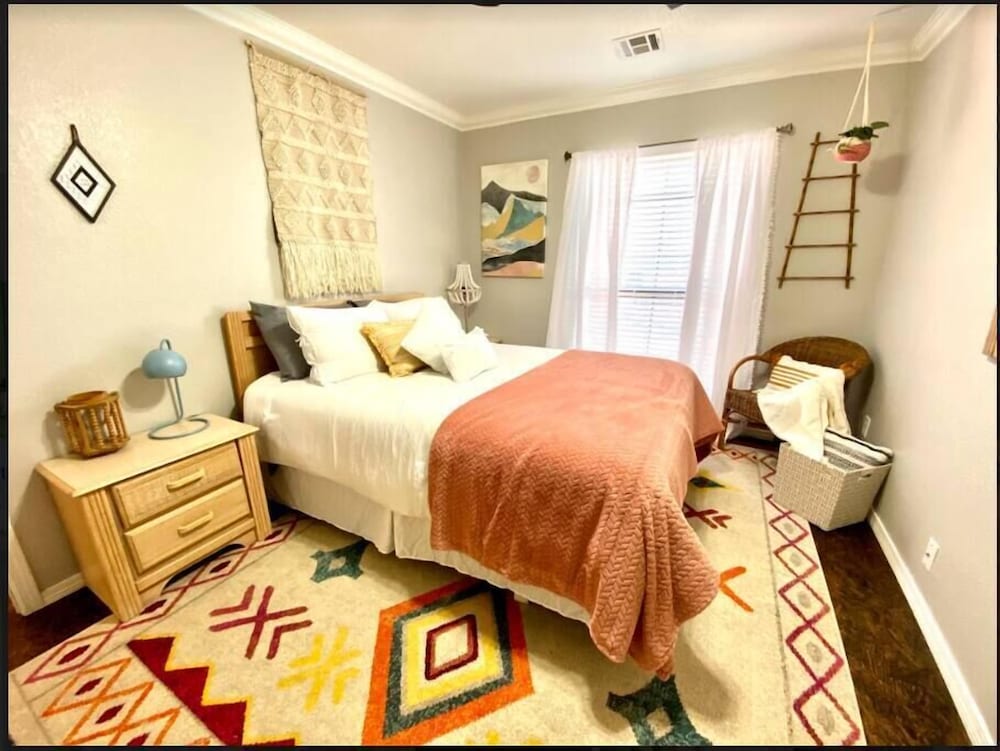 [4043 B]privatebedroom Suite Communal House Near Integris - Oklahoma