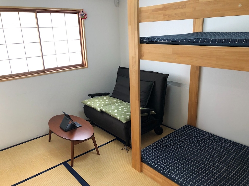 Kanazawa Guesthouse Stella - Hostel - Kanazawa
