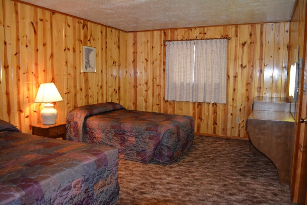 Whispering Pines Resort-cabin #17 - Pinetop-Lakeside, AZ