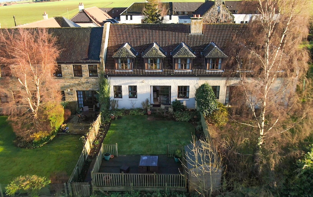 3 Bed Cottage - Stunning Views Over St Andrews - Fife
