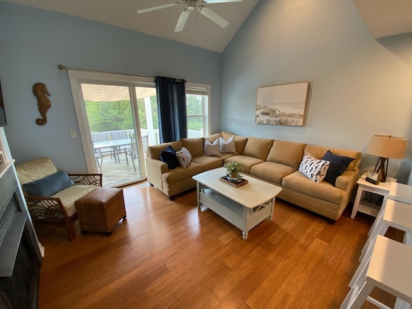 Salty Escape Obx In Kill Devil Hillsbest Value In Obx!! Short Stays Available. - Kill Devil Hills, NC