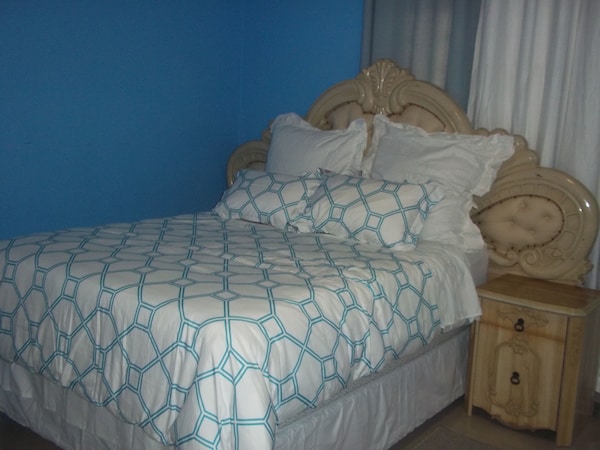 Hidden Haven Self-catering Accommodation4 Rooms/8 Beds/balcony/free Parking - Swakopmund