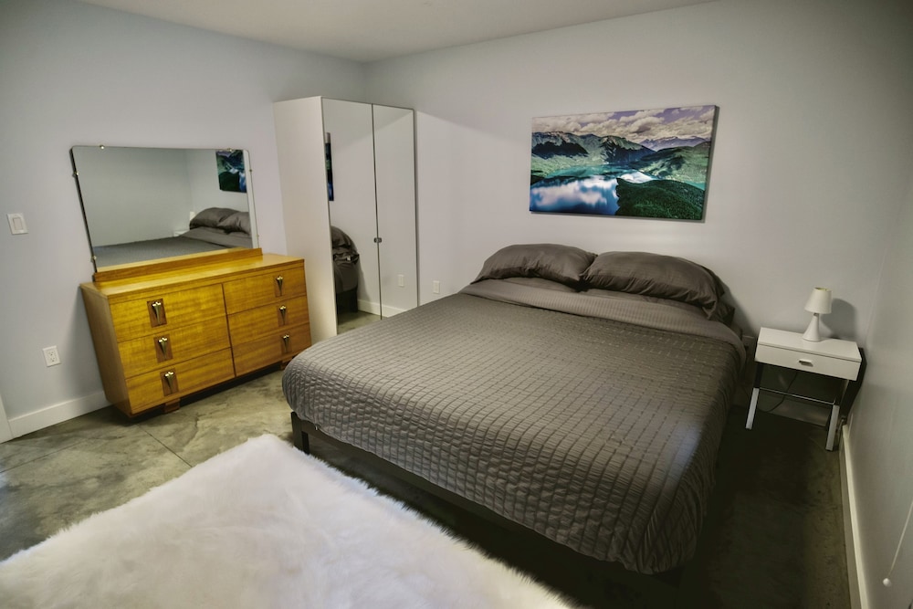 Brand New Private, Spacious & Central Suite In The Heart Of Nelson. - Nelson