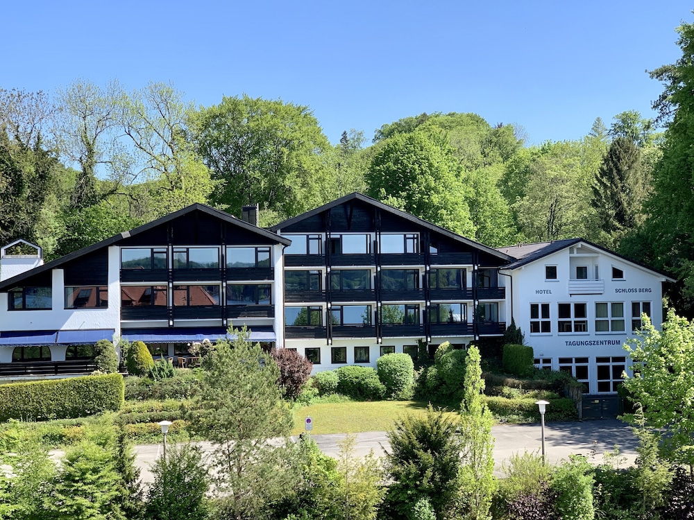 Hotel Schloss Berg - Wolfratshausen