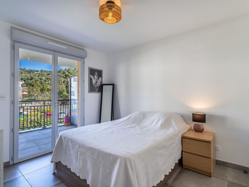 Confortable Appartement Pour 4 Personnes Avec Piscine, Climatisation, Wifi, Tv, Terrasse Et Parking - La Londe-les-Maures
