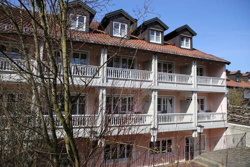 Hotel Garni St. Leonhard - Bad Griesbach im Rottal