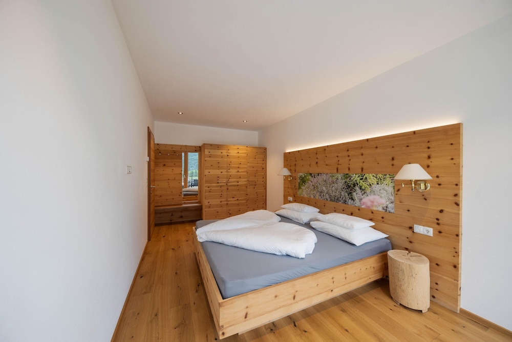 Apartamento "Rivus Palus" Con Vistas A La Montaña, Piscina, Terraza, Jardín Y Sauna - Italia