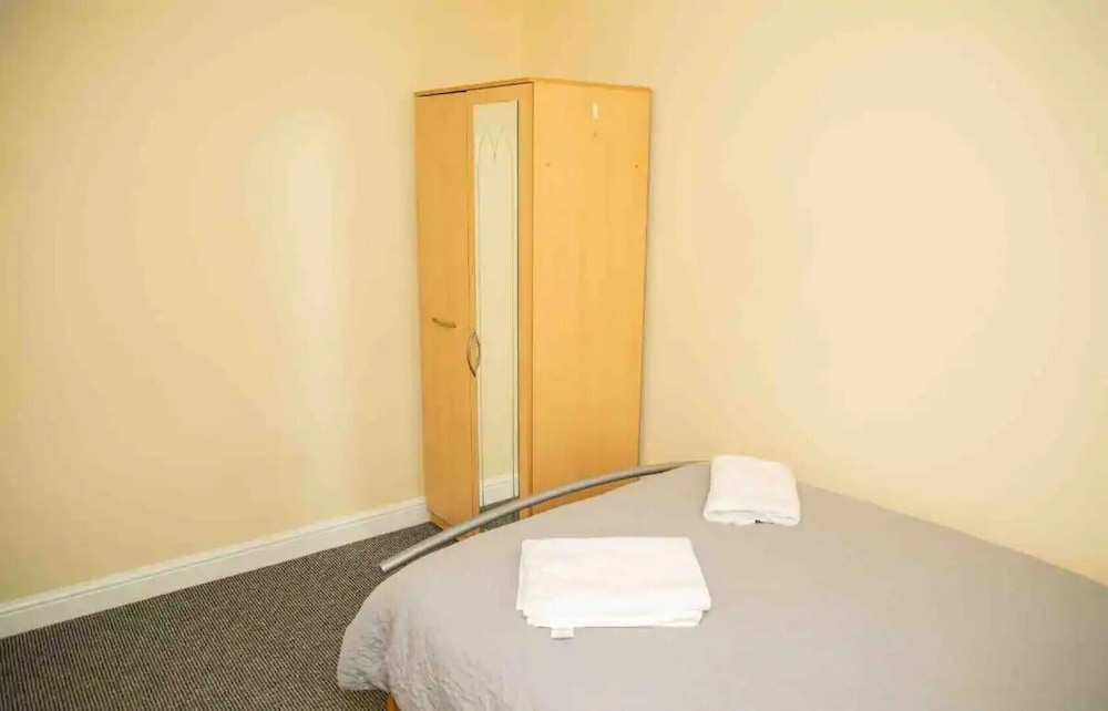 Willoughby House Nottingham: A Contemporary Accomodation In Beeston Nottingham - Nottingham