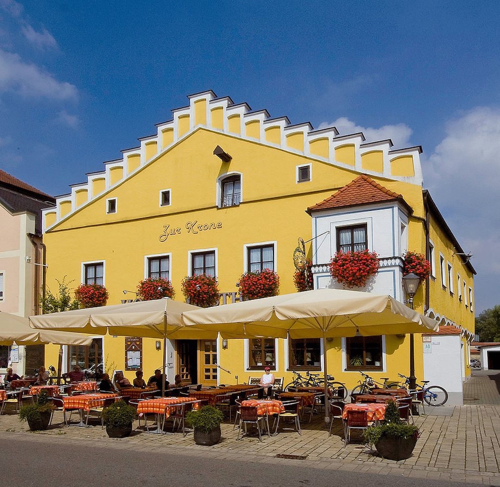Hotel Zur Krone - Breitenbrunn