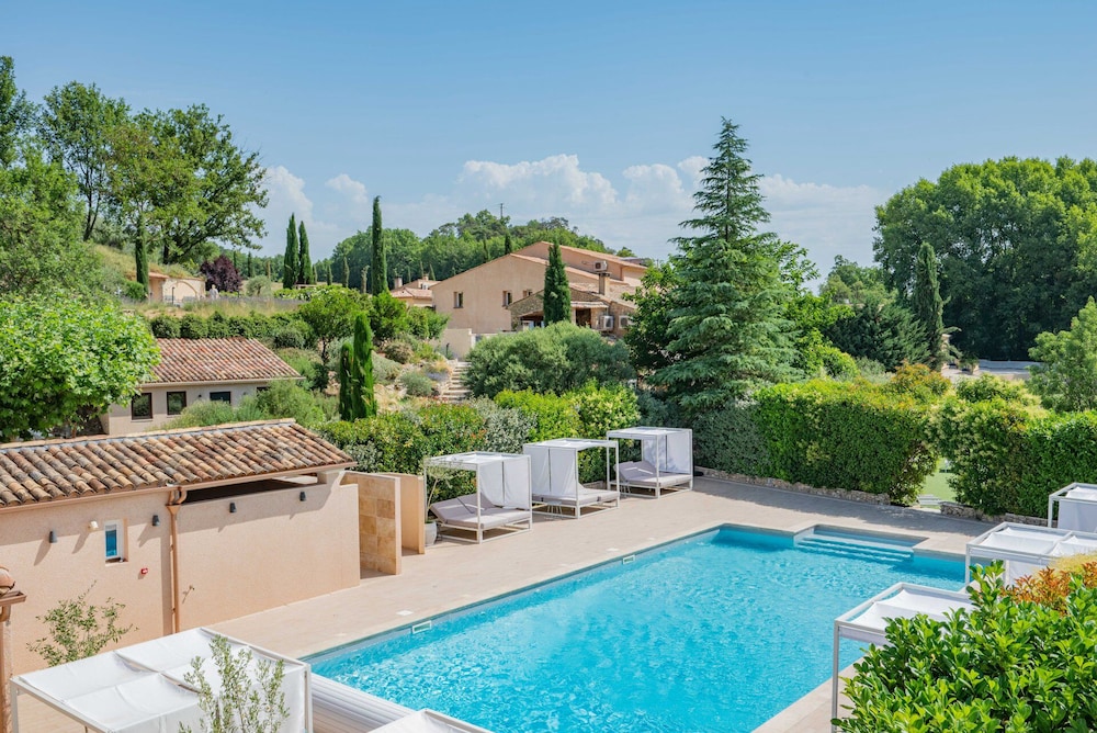Domaine Ribiera, Hotel 5 Etoiles, Spa & Golf - Forcalquier - Département Alpes-de-Haute-Provence