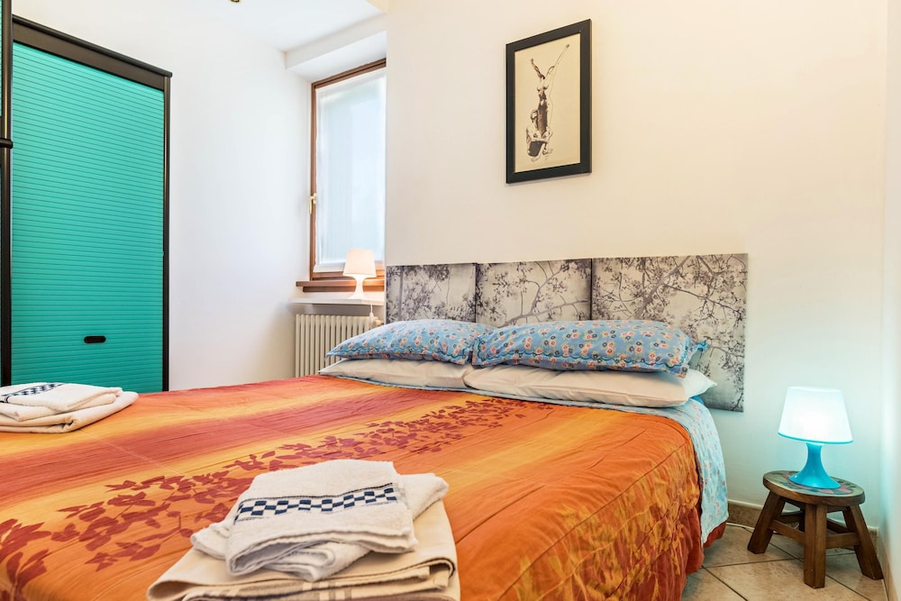 Vacation Apartment Ciclamino Standard Vittoria With Mountain View, Wi-fi & Garden - Comano
