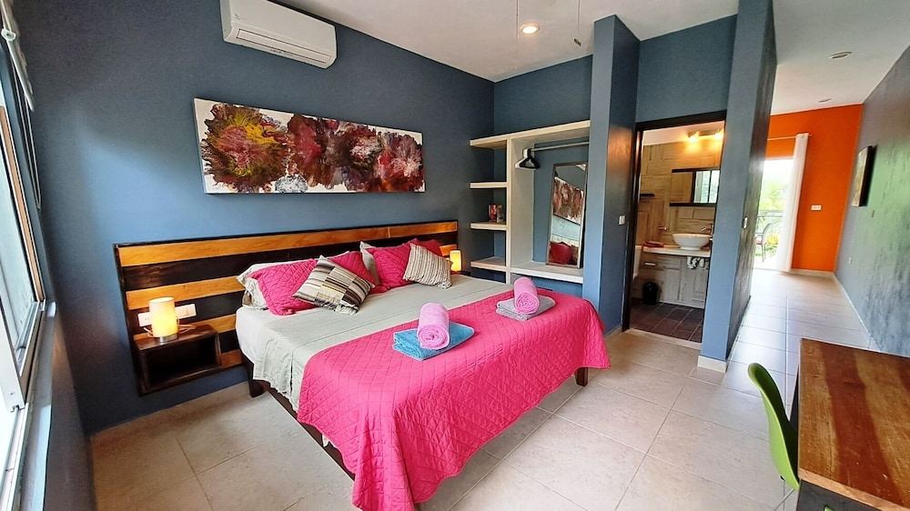 Casa Mtl #4 / Charming Apartment On 2 Floors - Quintana Roo