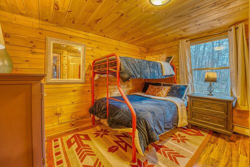 Campton, NH Cabins Best prices on cozycozy