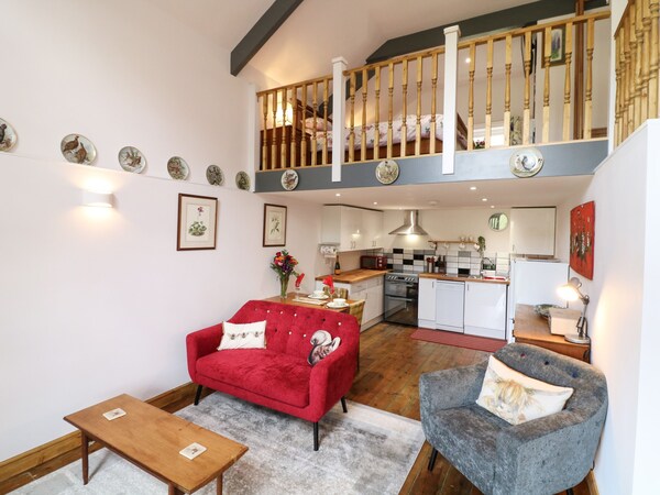 Wisteria Cottage, Pet Friendly, Character Holiday Cottage In Marldon - Totnes